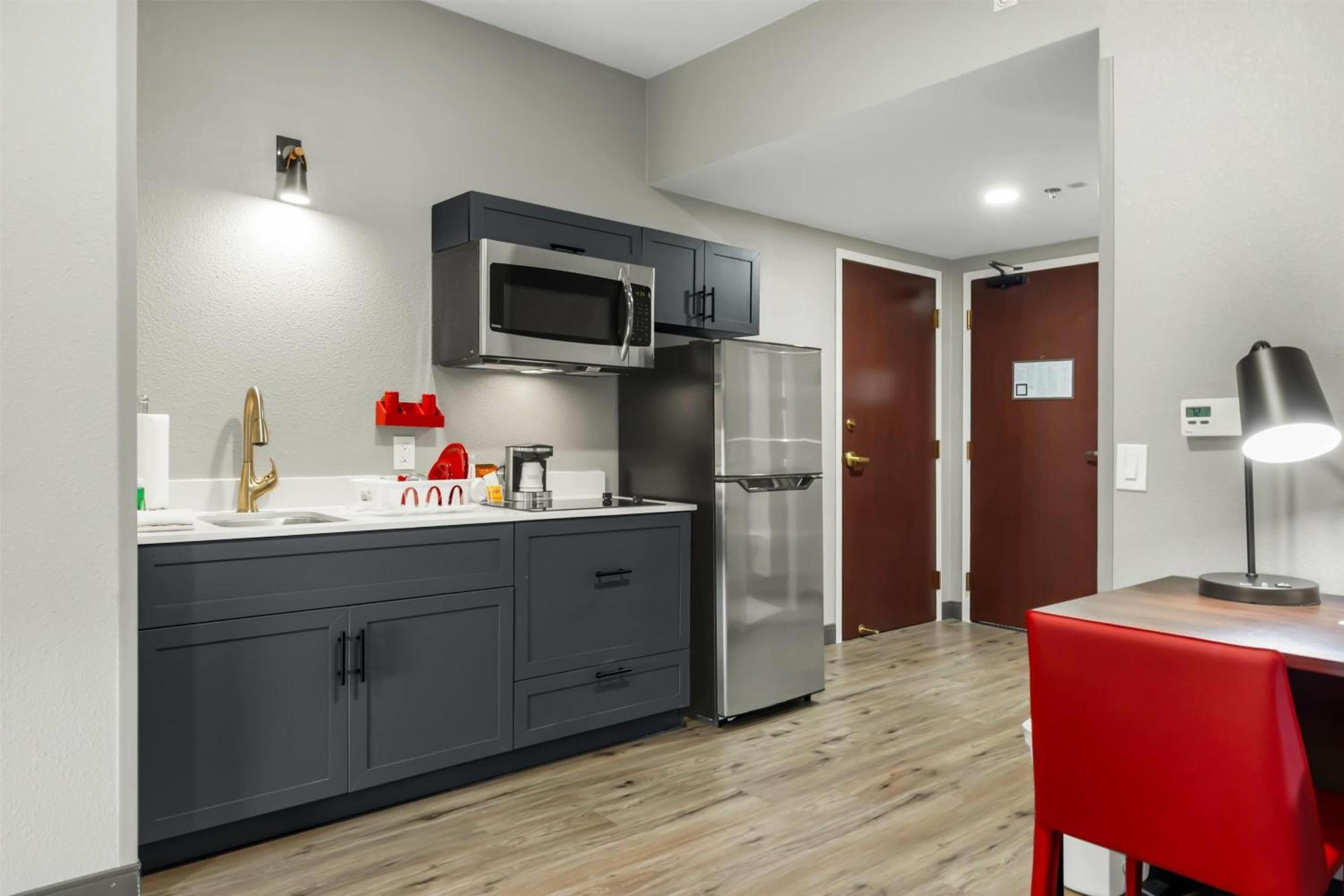 Hawthorn Extended Stay By Wyndham College Station Exterior photo